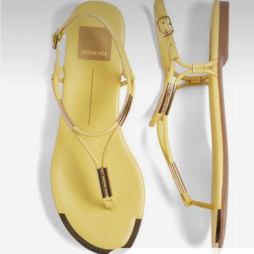 Dolce Vita Women’s Yellow Strappy Thong Sandal-Size 7 1/2